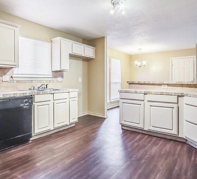 8040 Texridge Drive Dallas TX 75232