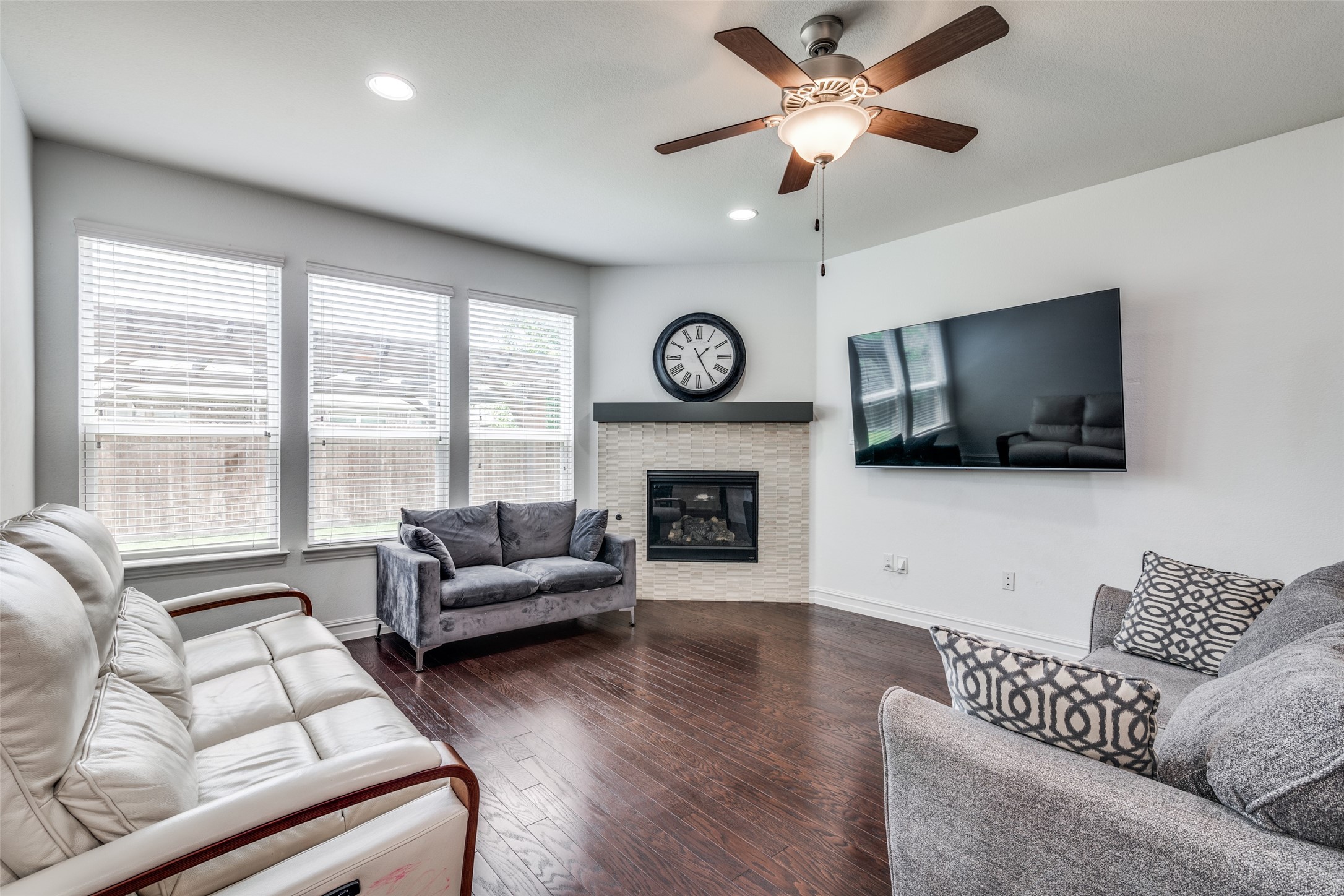 6509 Roaring Creek Denton TX 76226