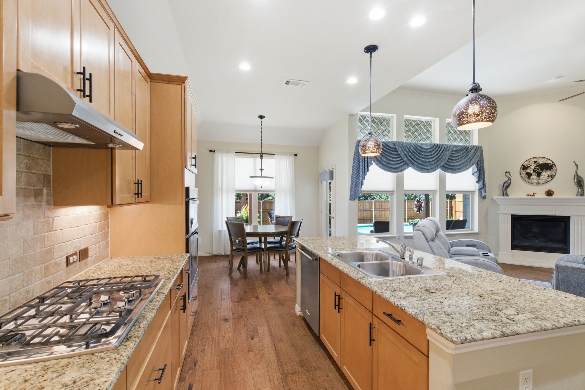 1237 Mesa Crest Drive Fort Worth TX 76052