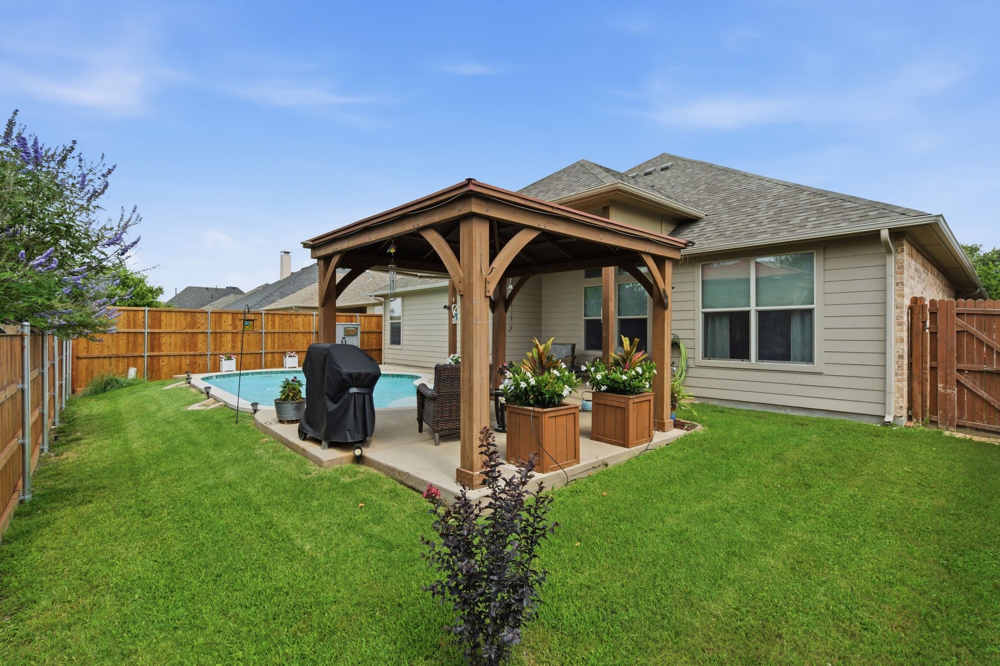 1237 Mesa Crest Drive Fort Worth TX 76052