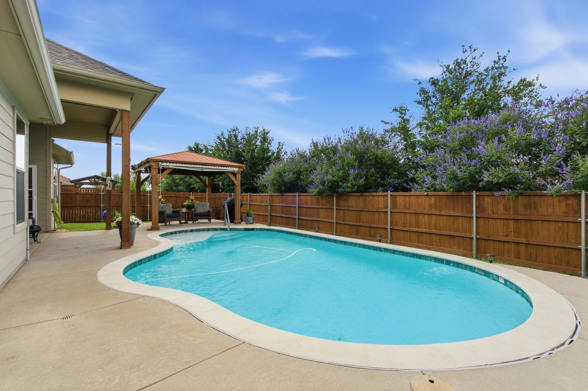 1237 Mesa Crest Drive Fort Worth TX 76052