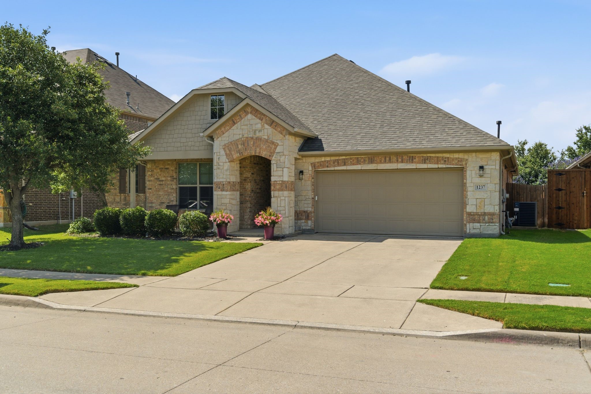 1237 Mesa Crest Drive Fort Worth TX 76052