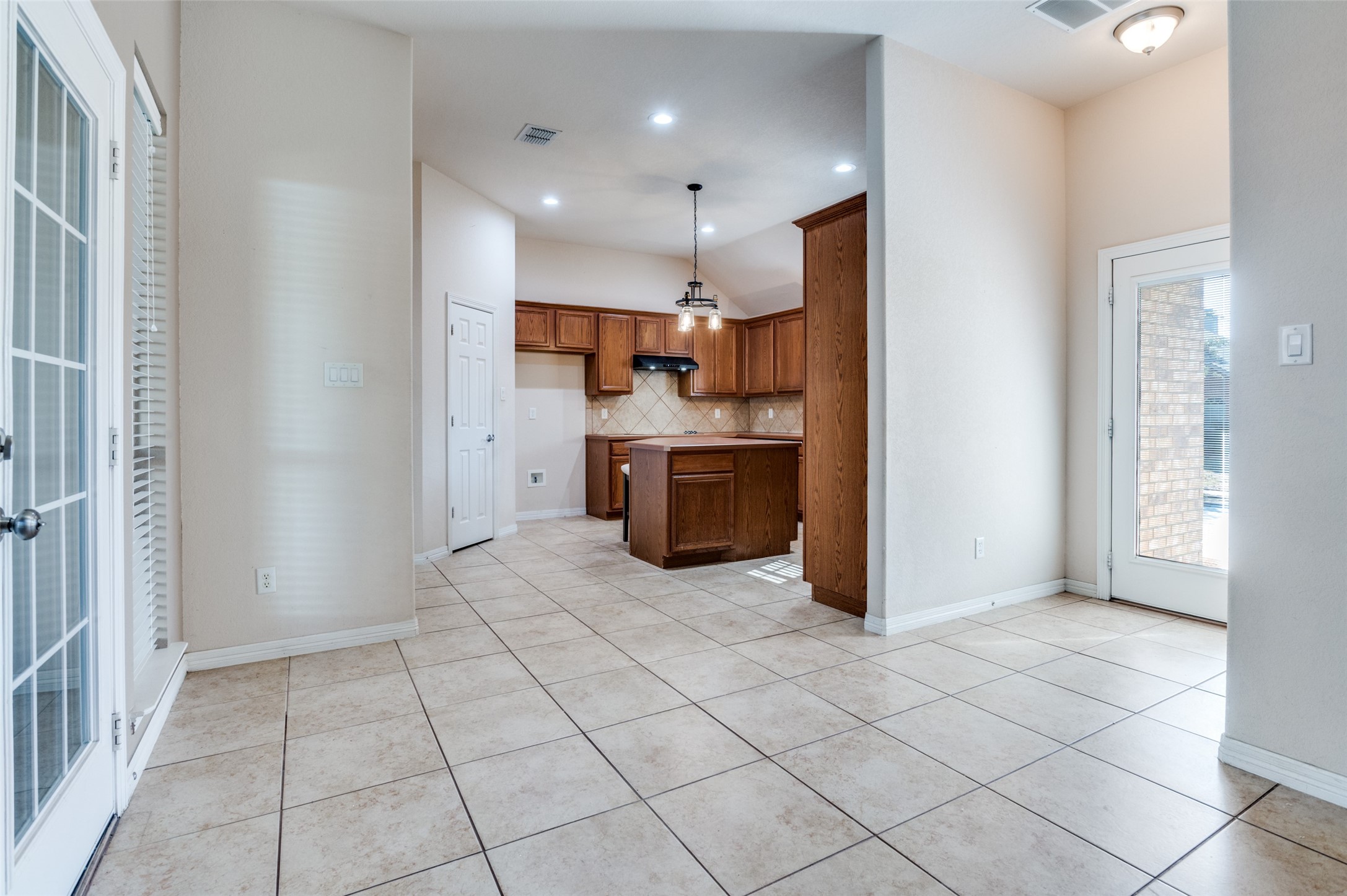 140 Big Willow Court Saginaw TX 76179
