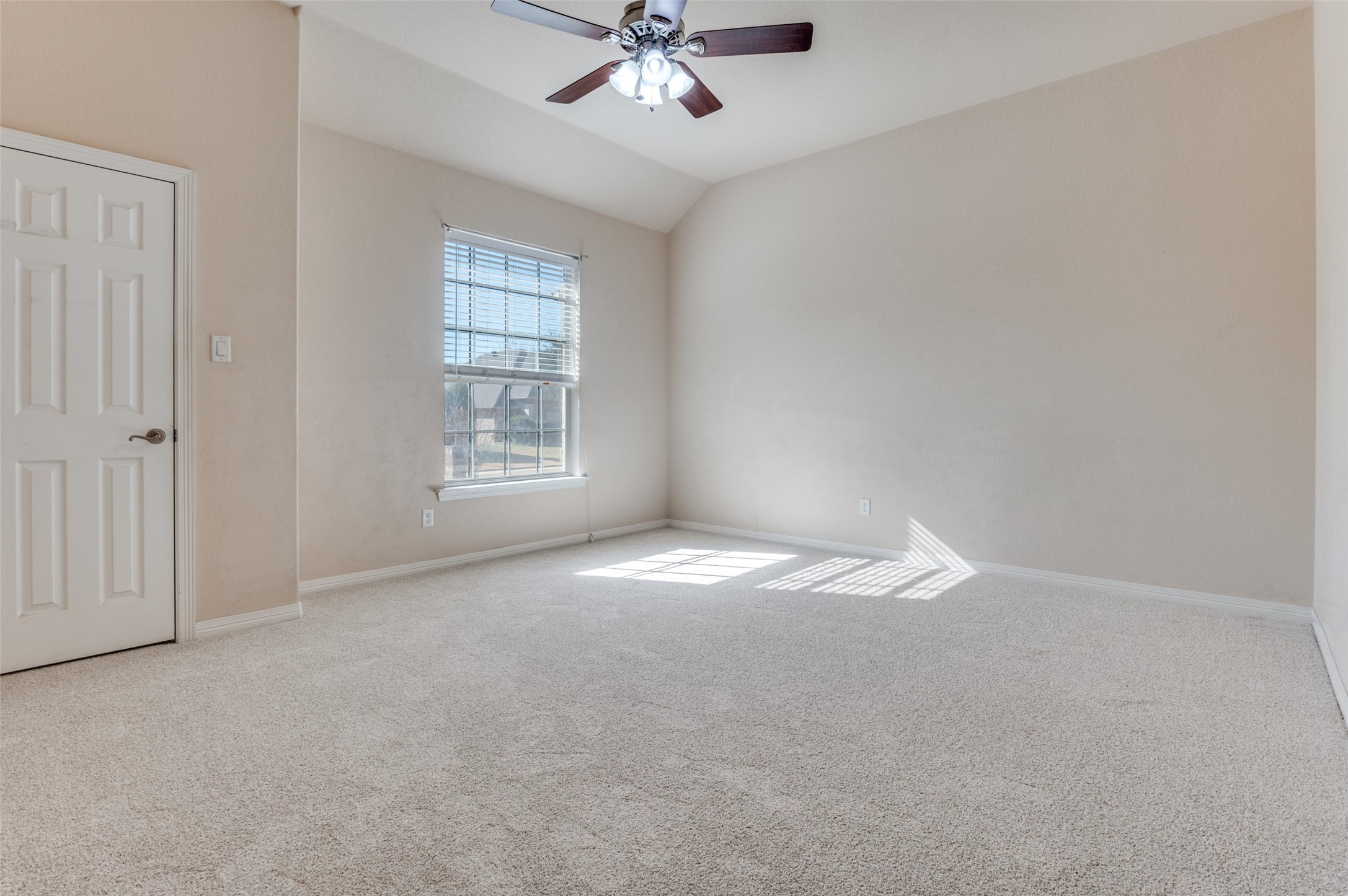 140 Big Willow Court Saginaw TX 76179