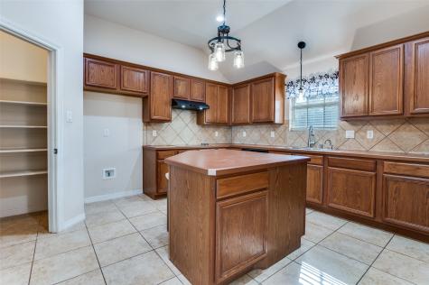 140 Big Willow Court Saginaw TX 76179