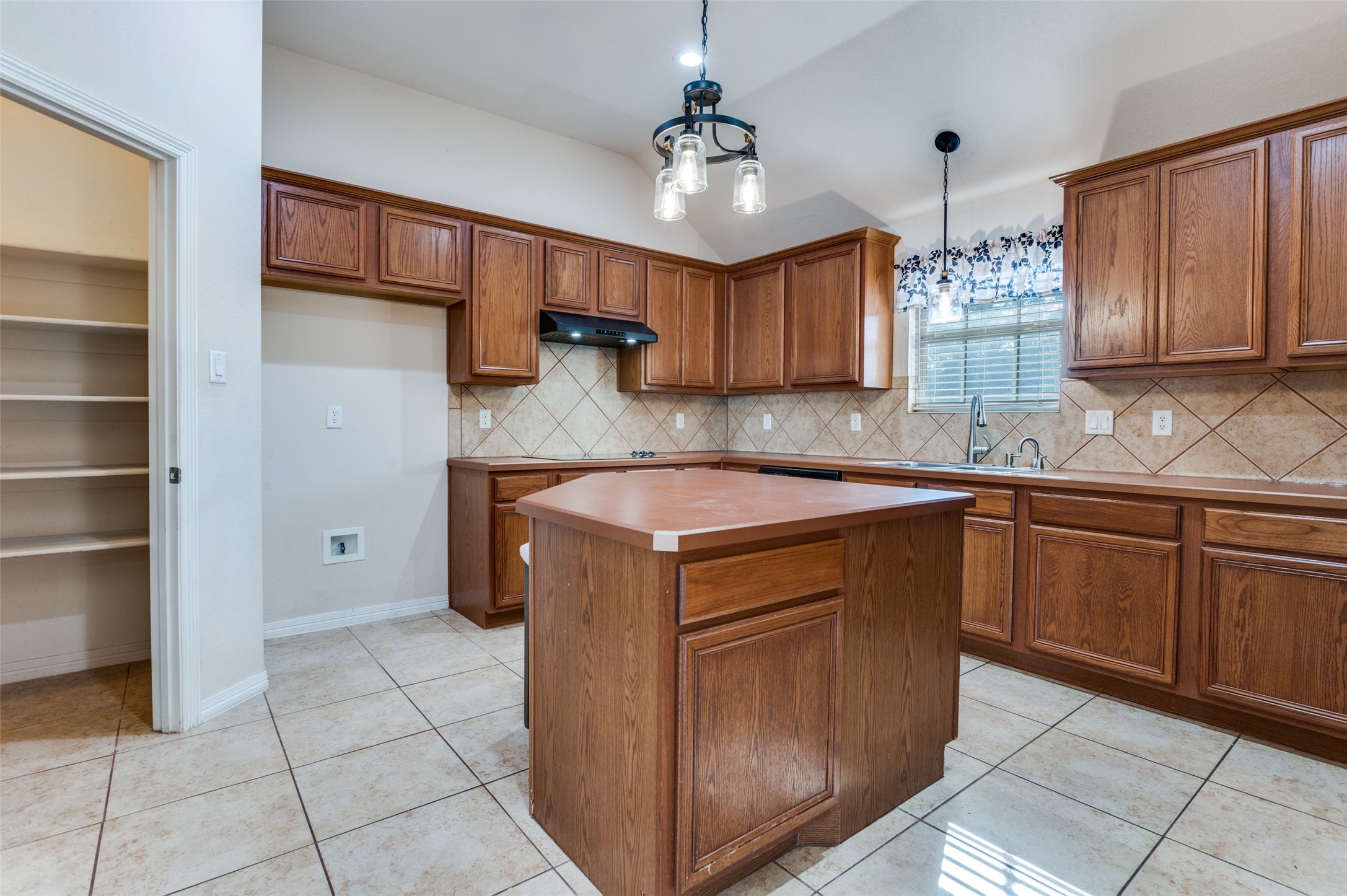 140 Big Willow Court Saginaw TX 76179