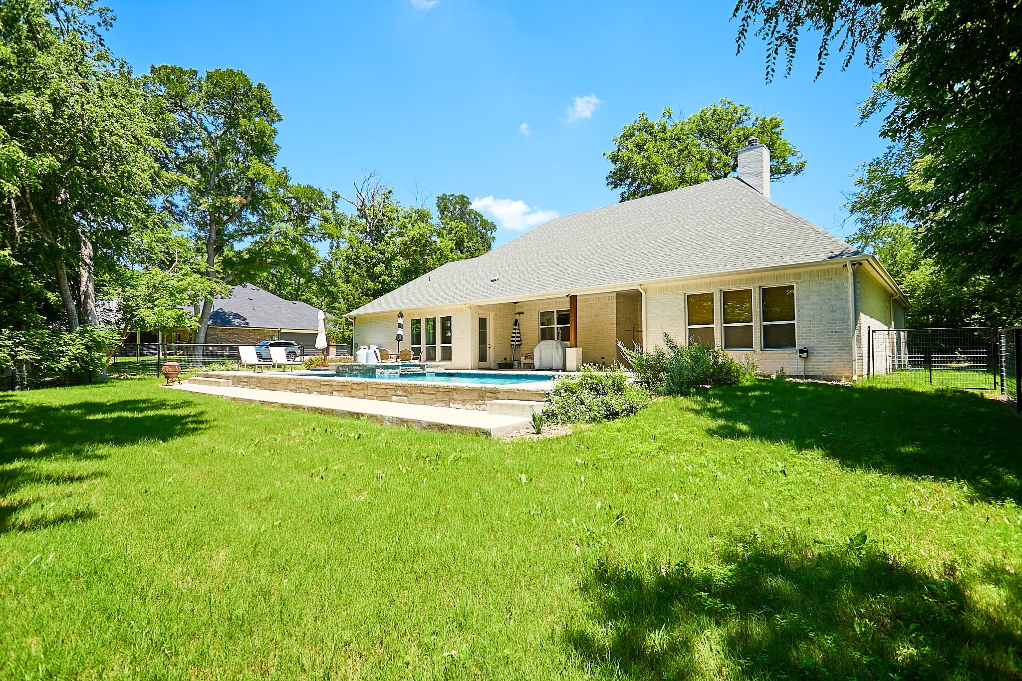 358 Glade Valley Road Azle TX 76020