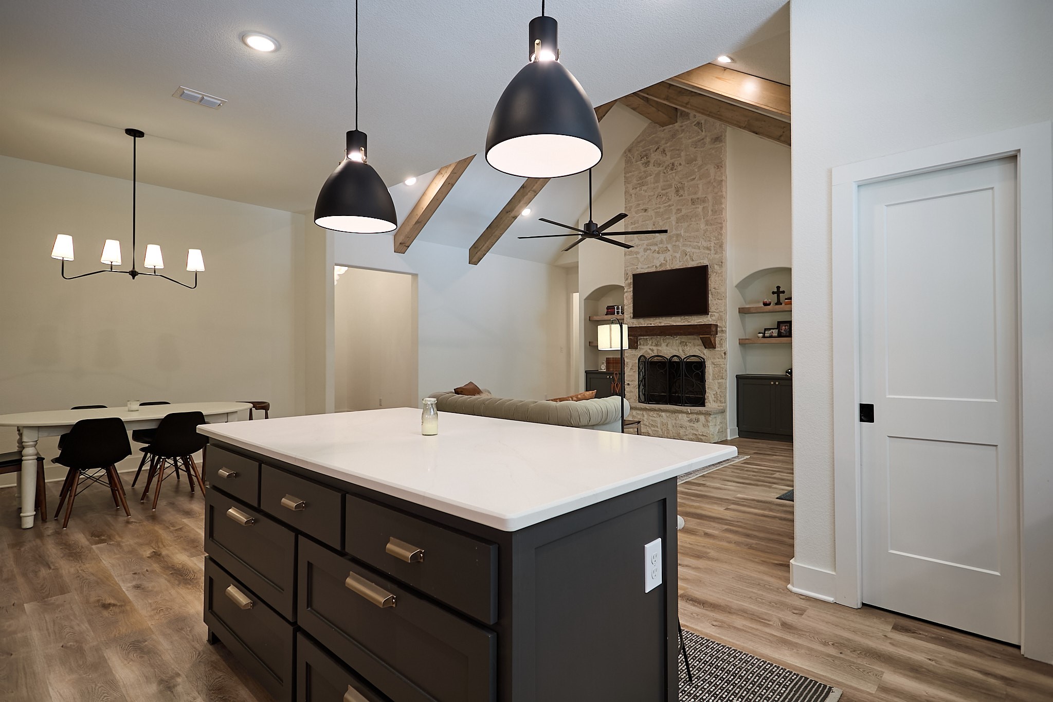 358 Glade Valley Road Azle TX 76020