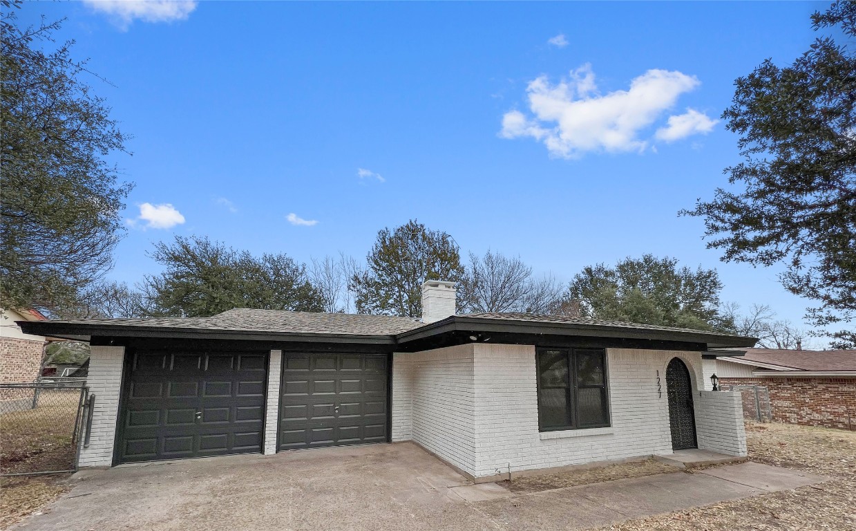1227 Benbrook Terrace Benbrook TX 76126