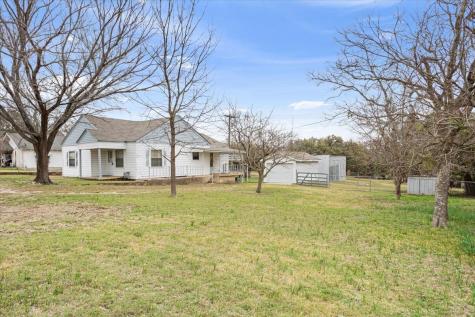 1118 W Main Street Gatesville TX 76528