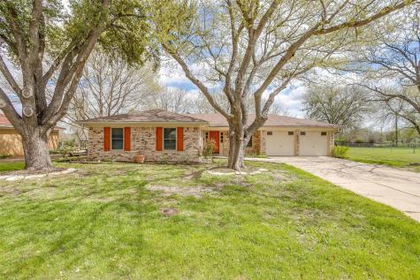 307 Ables Street Granbury TX 76048