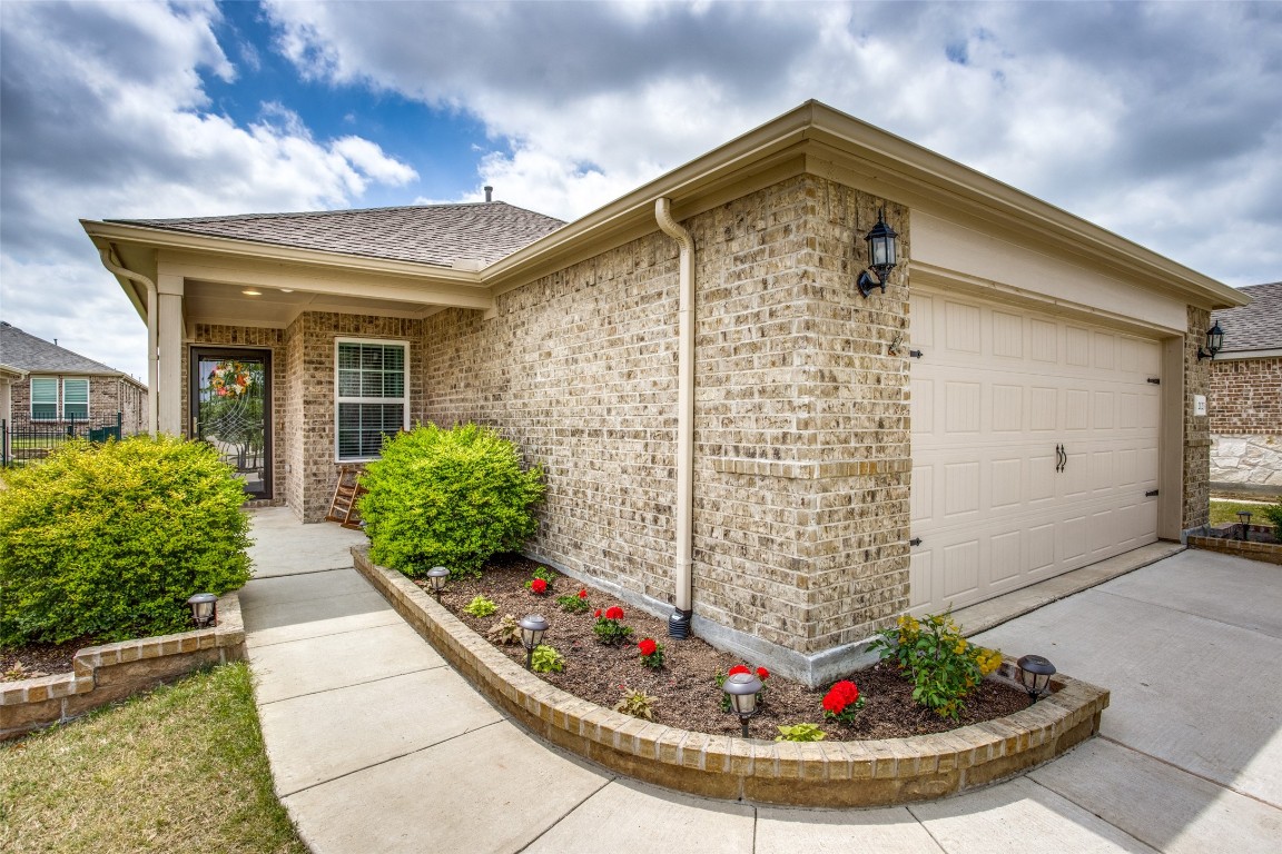 2123 Bentwater Lane Frisco TX 75036