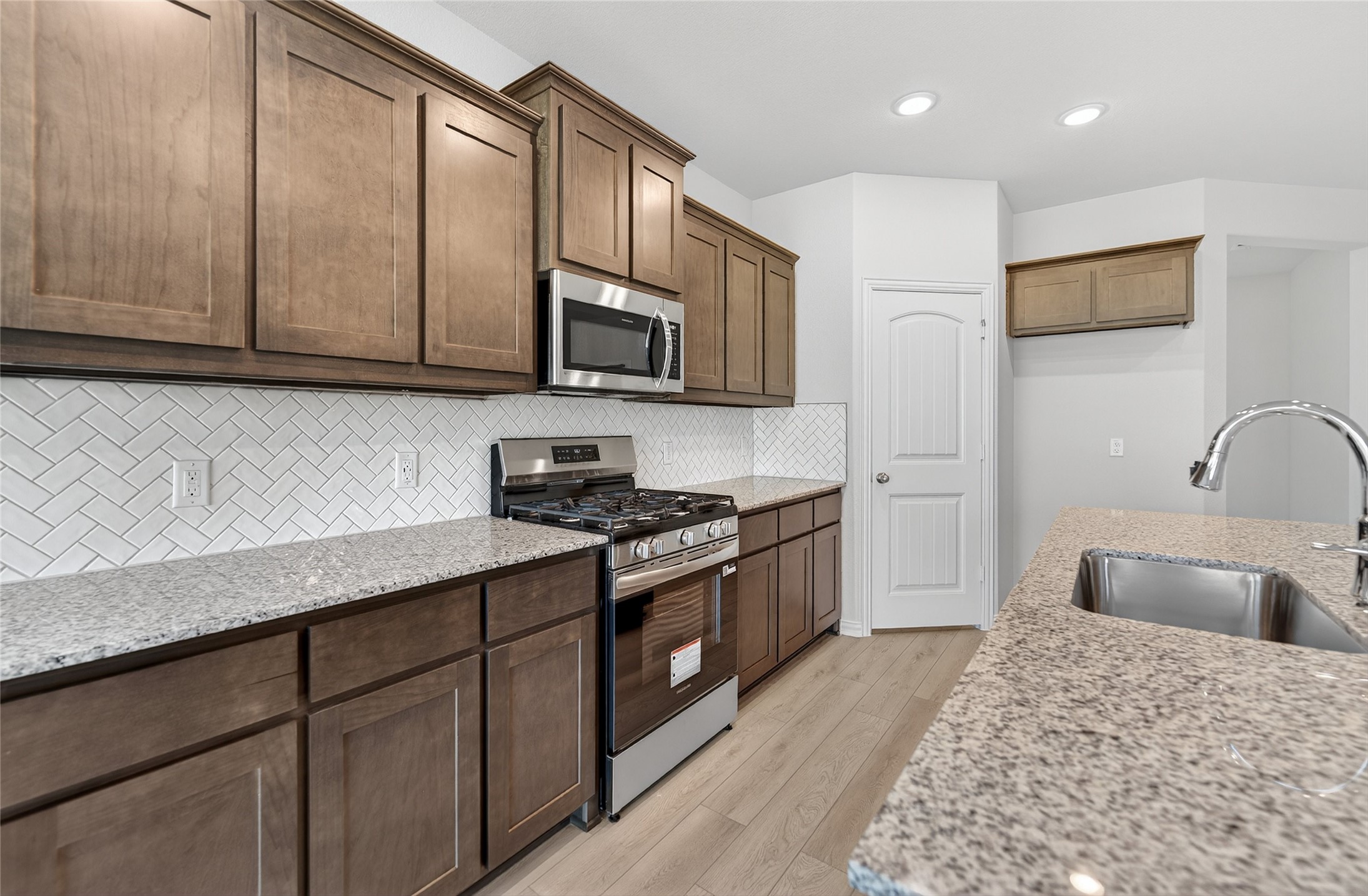 3517 Helena Street Gainesville TX 76240