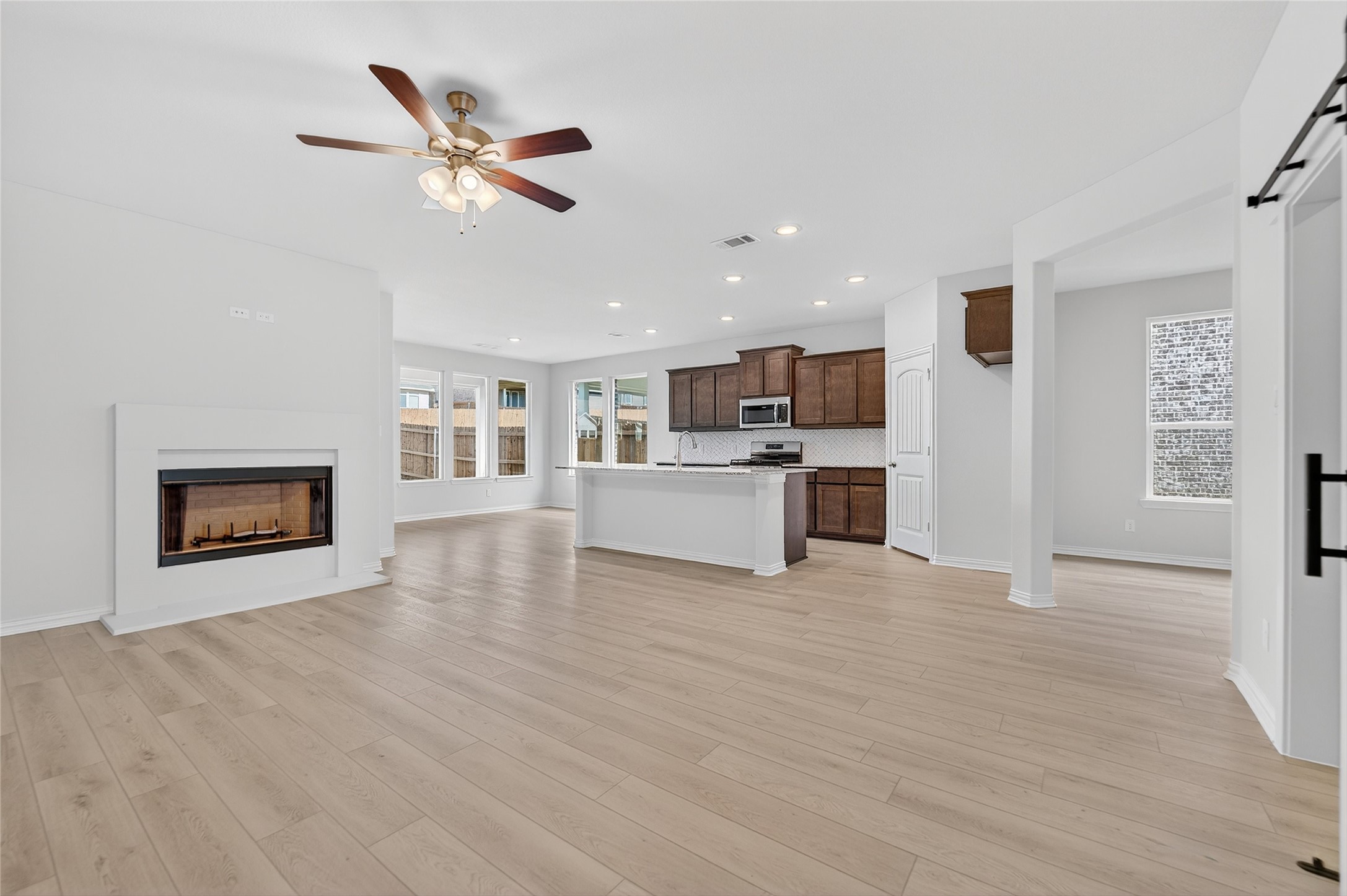3517 Helena Street Gainesville TX 76240