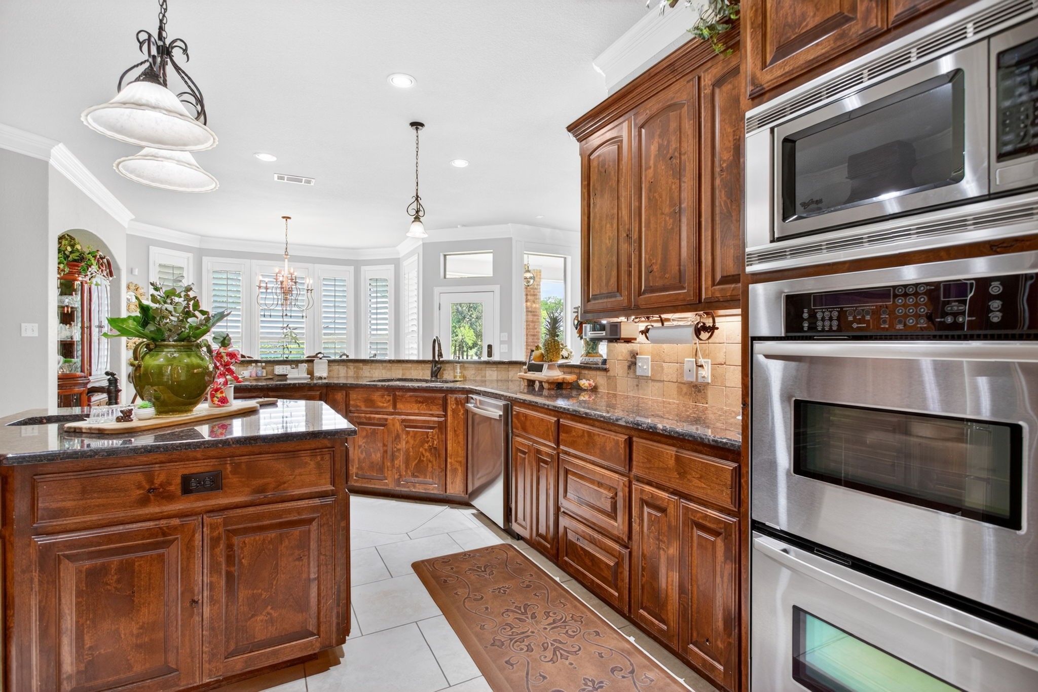 10513 Silver Fox Court Fort Worth TX 76108