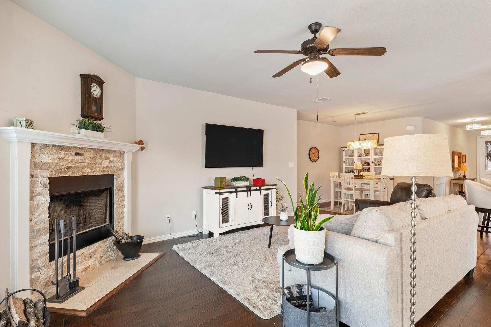 2815 W Washington Street Denison TX 75020