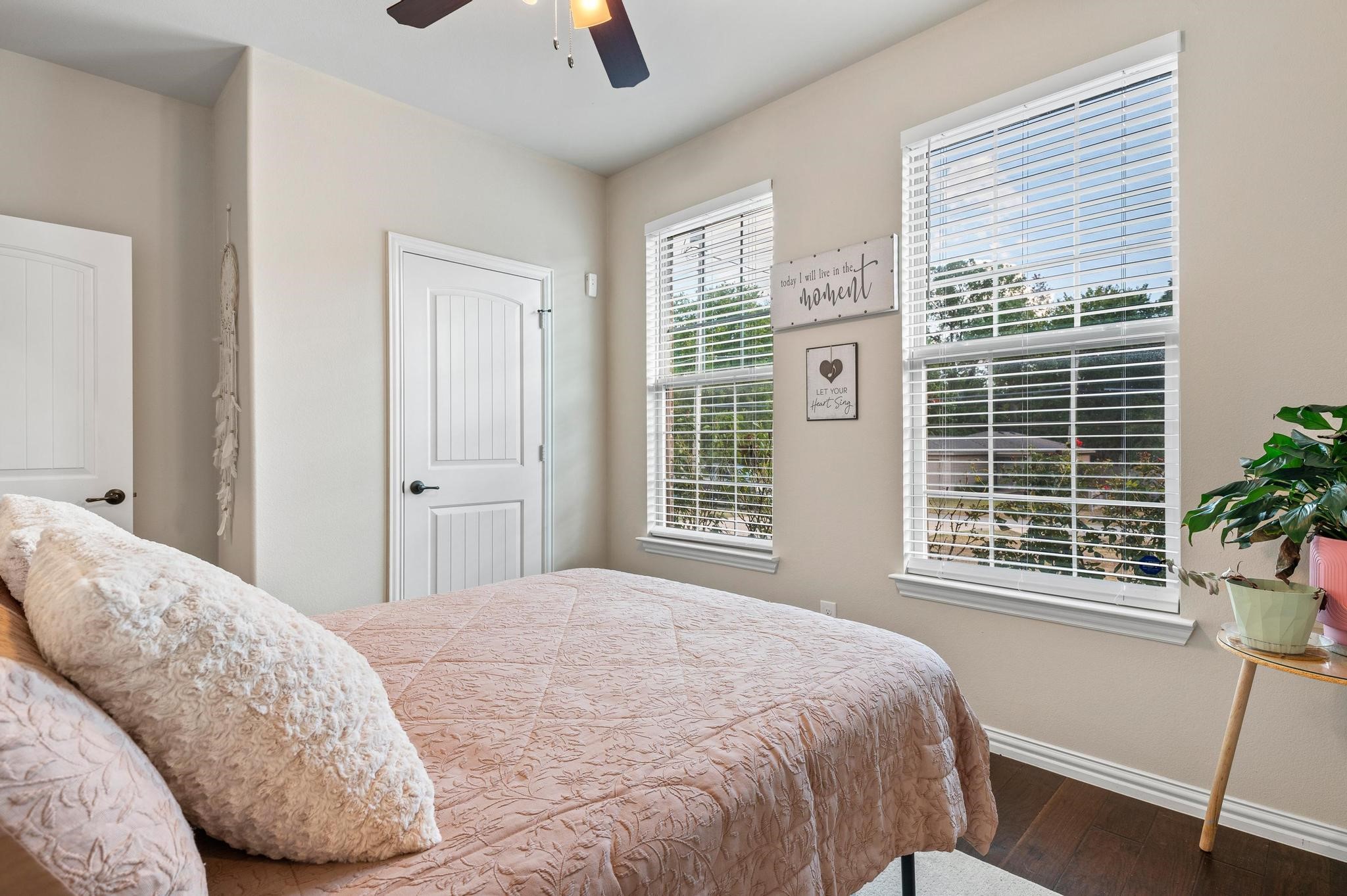 2815 W Washington Street Denison TX 75020