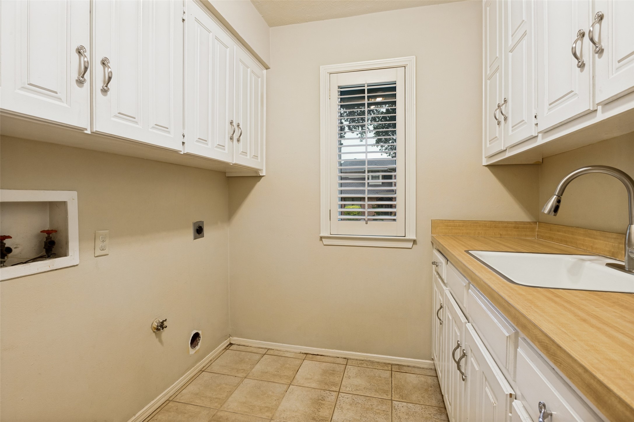1411 Clubview Court Arlington TX 76013