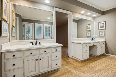 1411 Clubview Court Arlington TX 76013