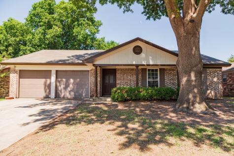 933 Columbus Court Bedford TX 76022