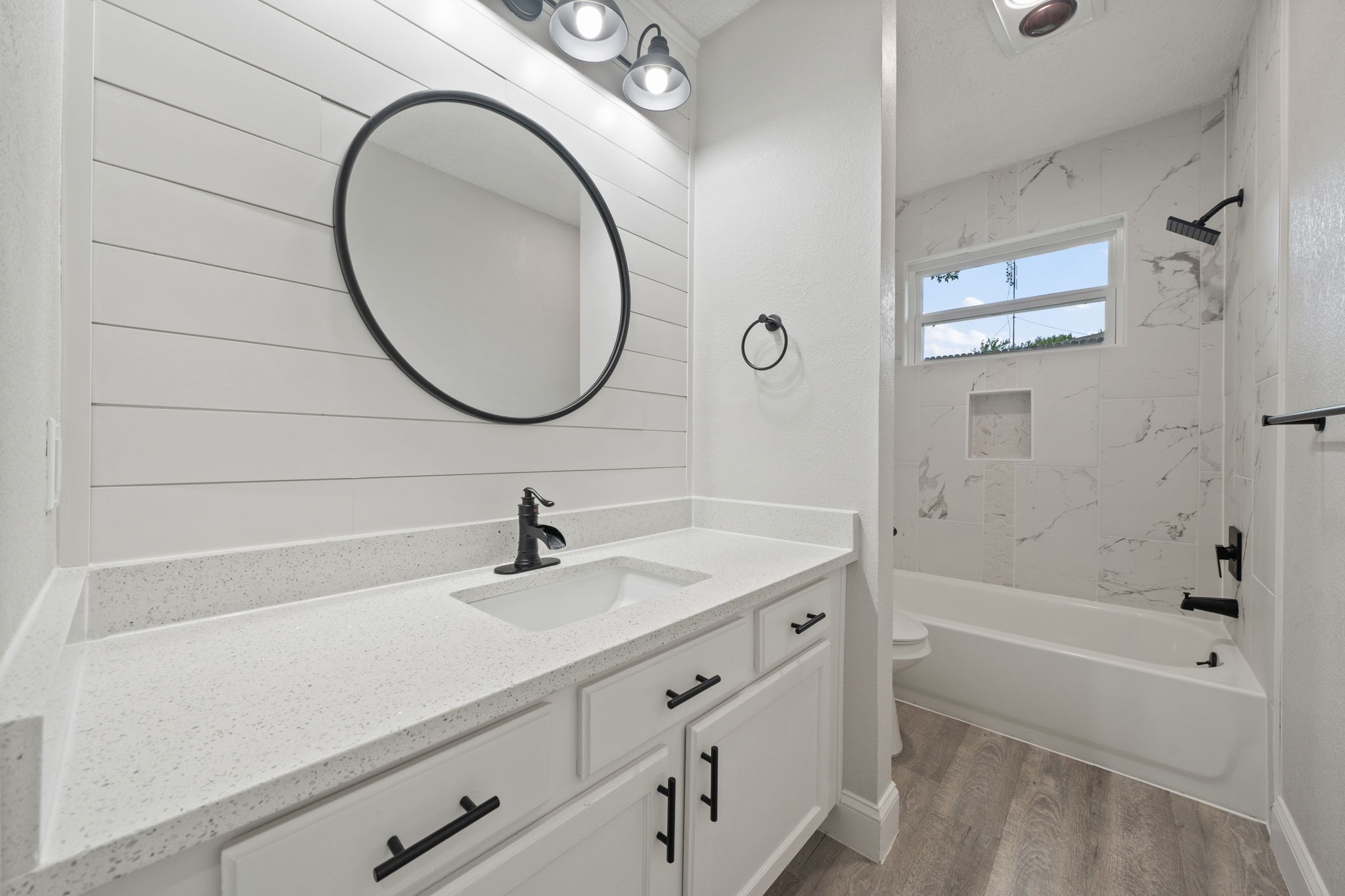 310 Valley Spring Drive Arlington TX 76018