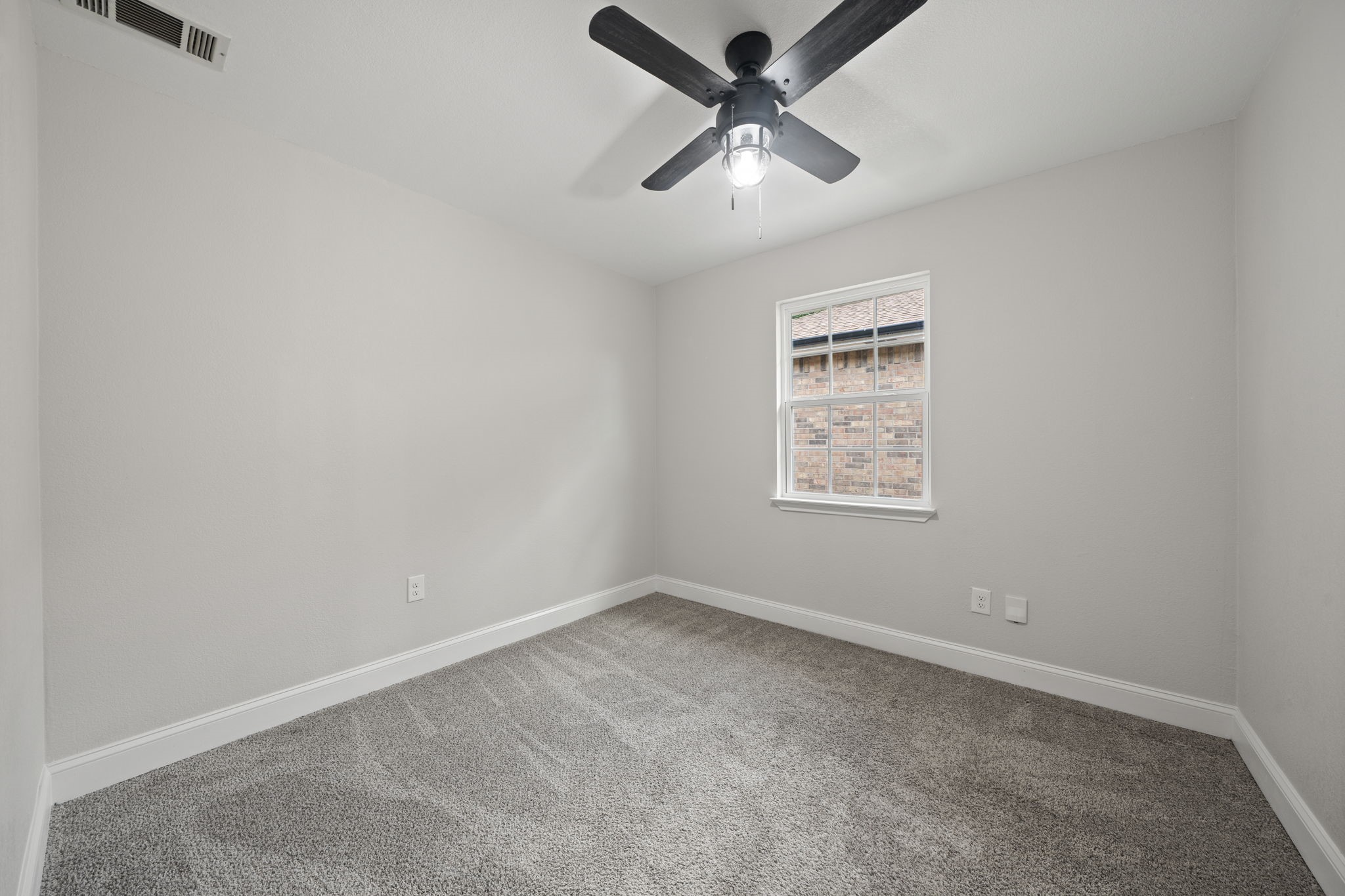 310 Valley Spring Drive Arlington TX 76018