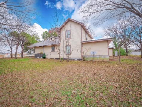 1209 New Dallas Highway Bellmead TX 76705