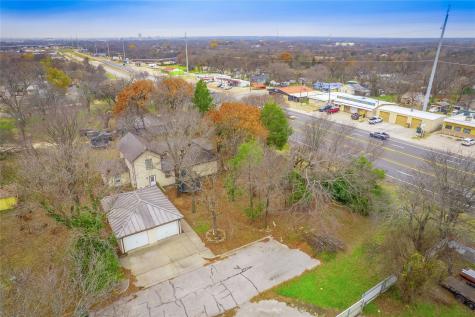 1209 New Dallas Highway Bellmead TX 76705
