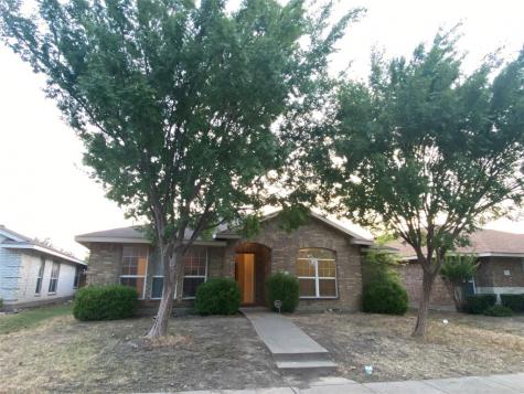 829 Horseshoe Court Desoto TX 75115