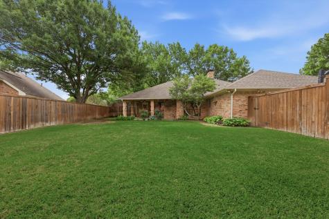 1209 O Shannon Lane Garland TX 75044
