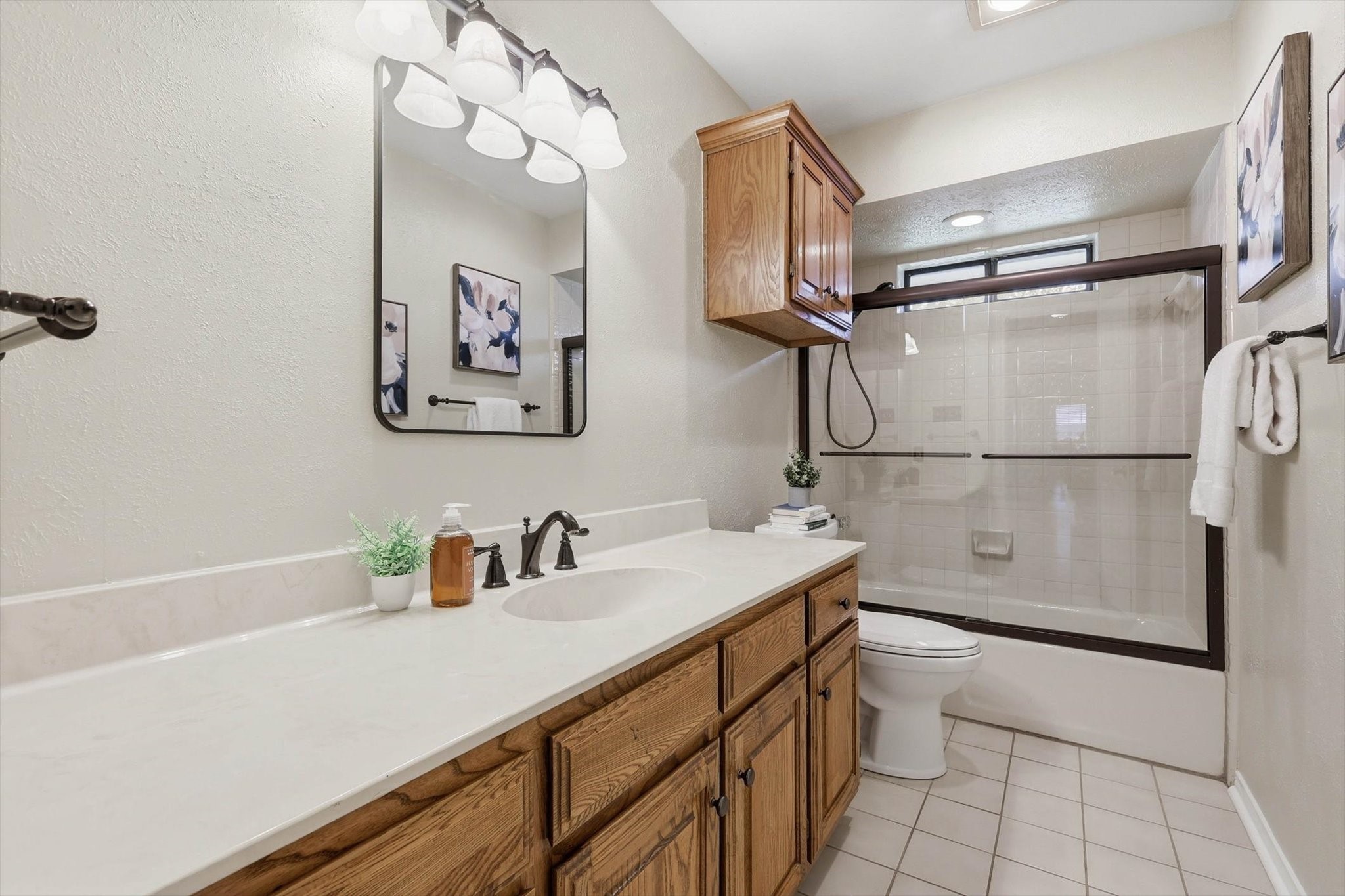 1209 O Shannon Lane Garland TX 75044