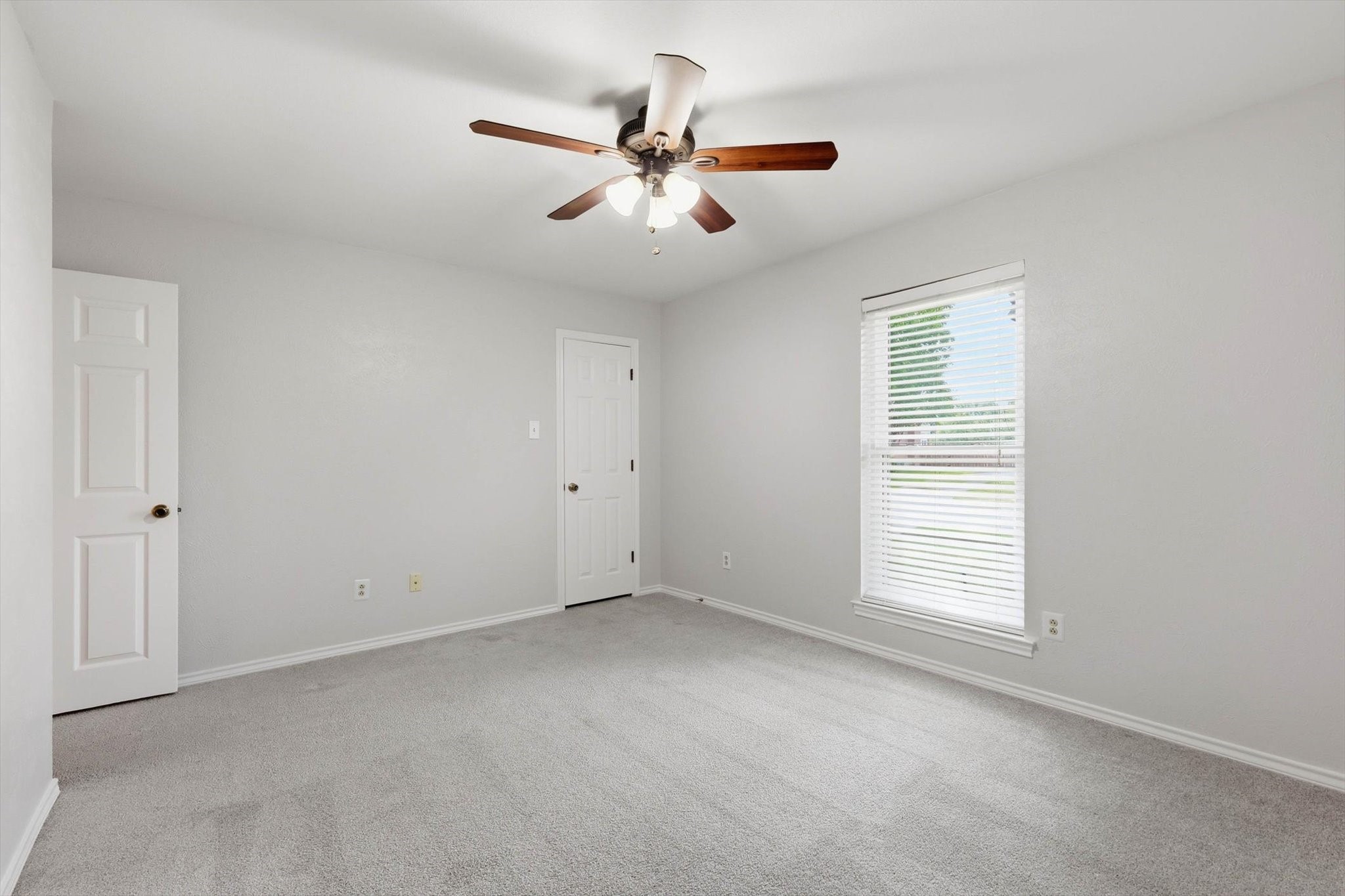 1209 O Shannon Lane Garland TX 75044