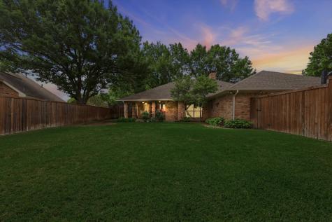1209 O Shannon Lane Garland TX 75044