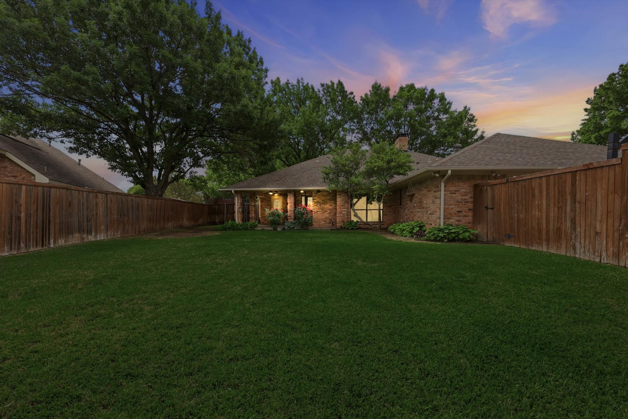 1209 O Shannon Lane Garland TX 75044