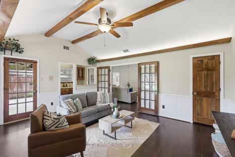1209 O Shannon Lane Garland TX 75044