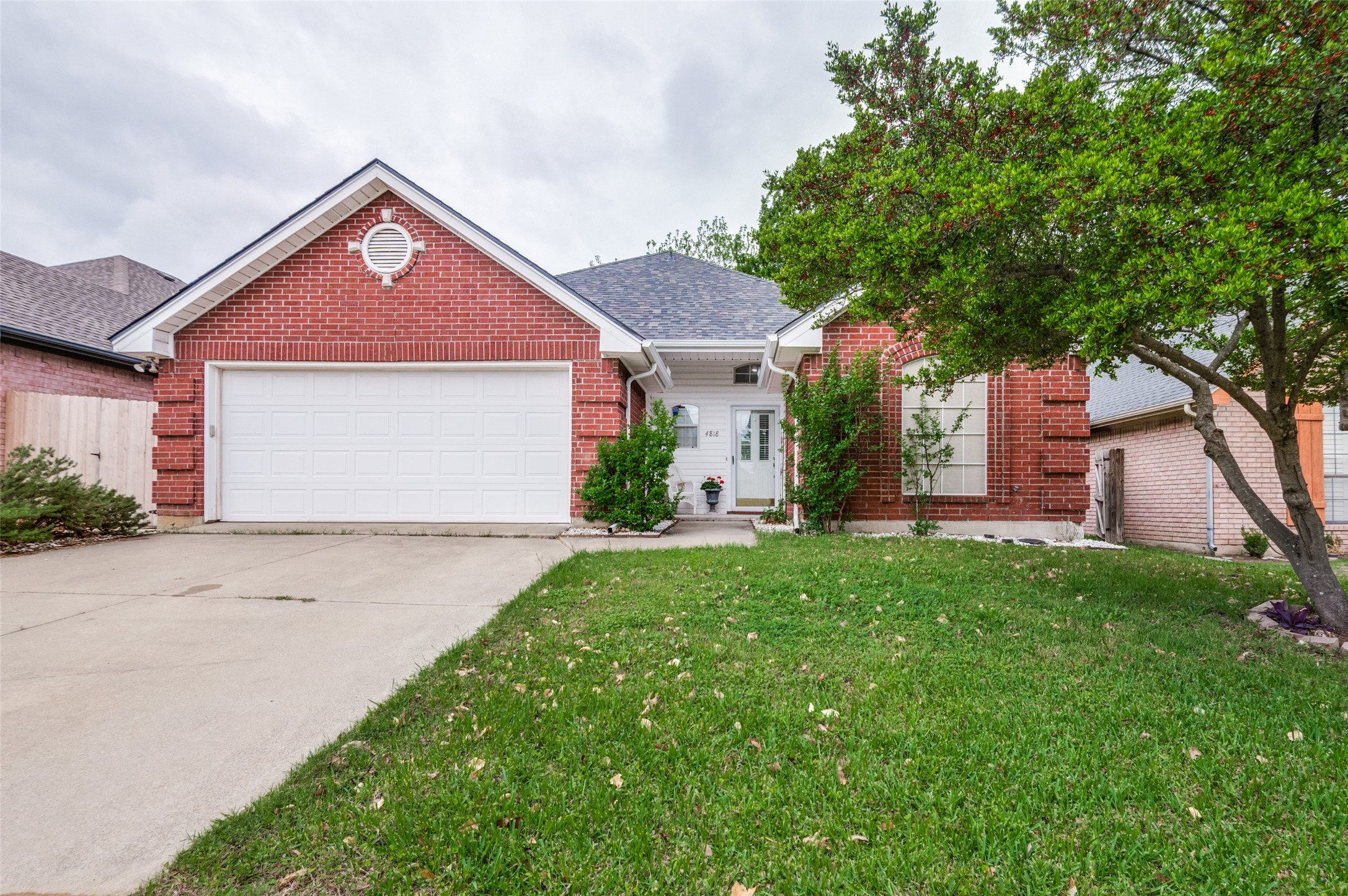 4818 Ashworth Court Arlington TX 76017