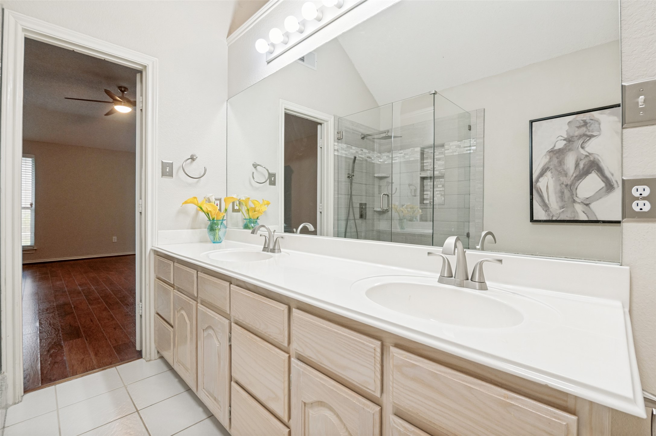 4818 Ashworth Court Arlington TX 76017