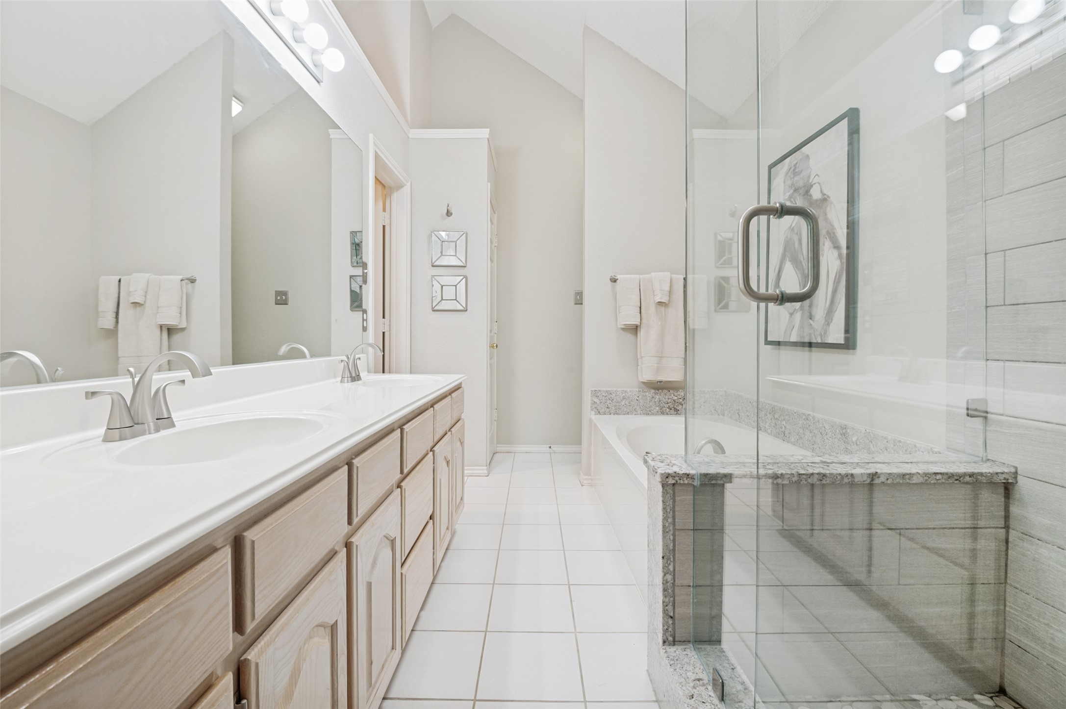 4818 Ashworth Court Arlington TX 76017