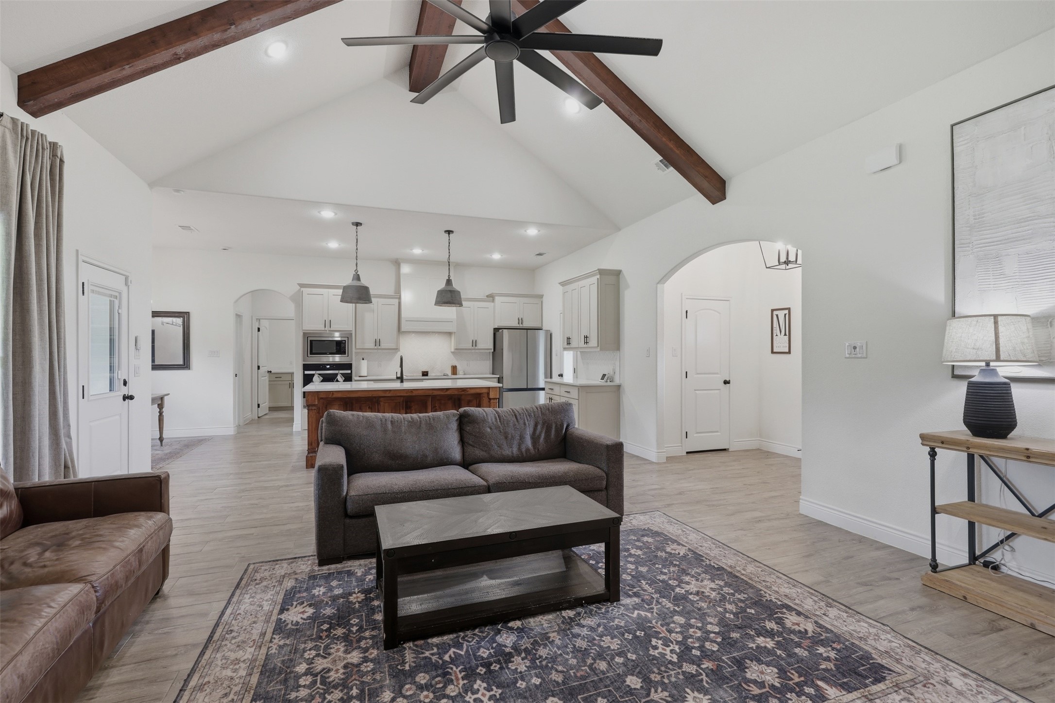 1057 Gonzollas Road Springtown TX 76082