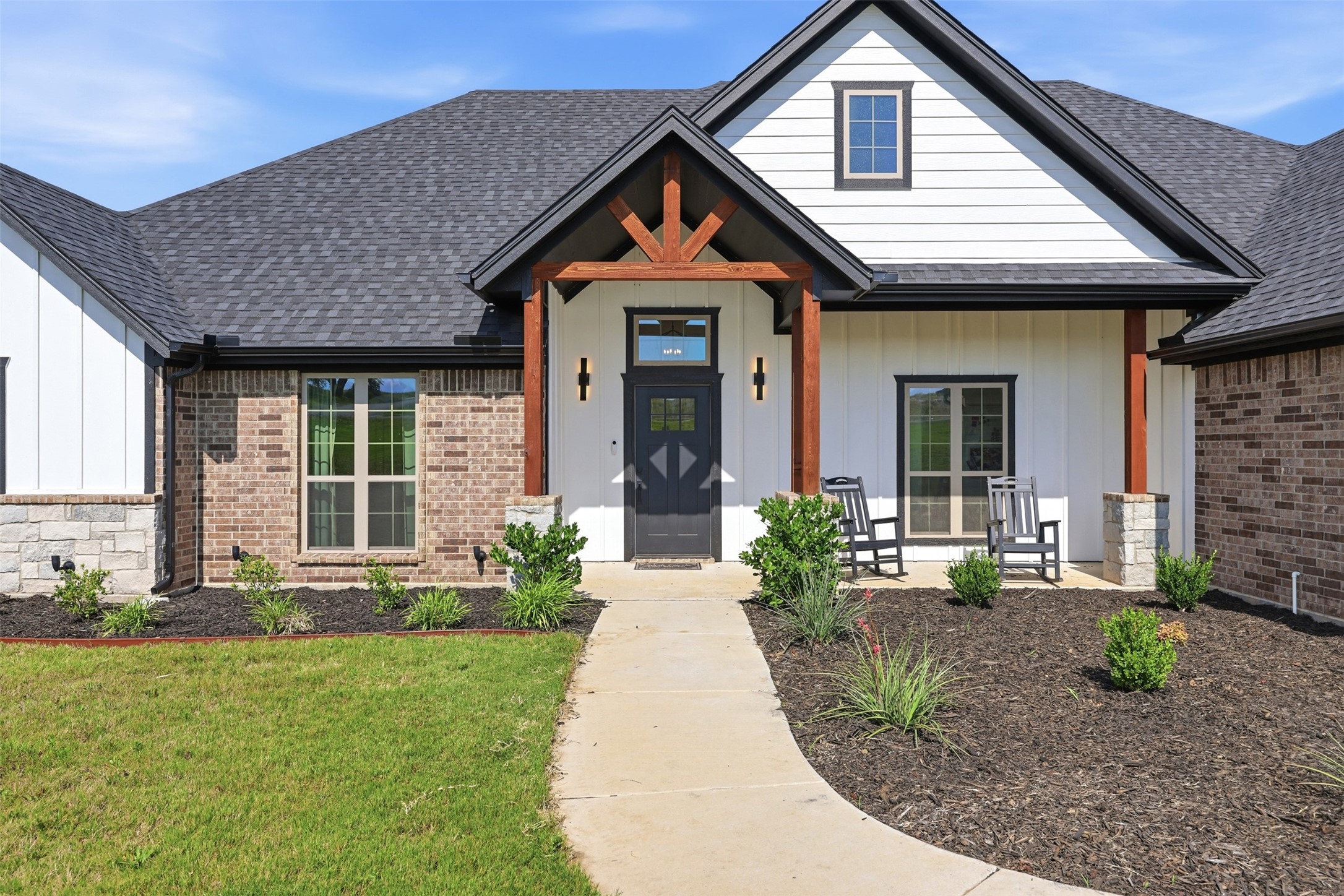1057 Gonzollas Road Springtown TX 76082