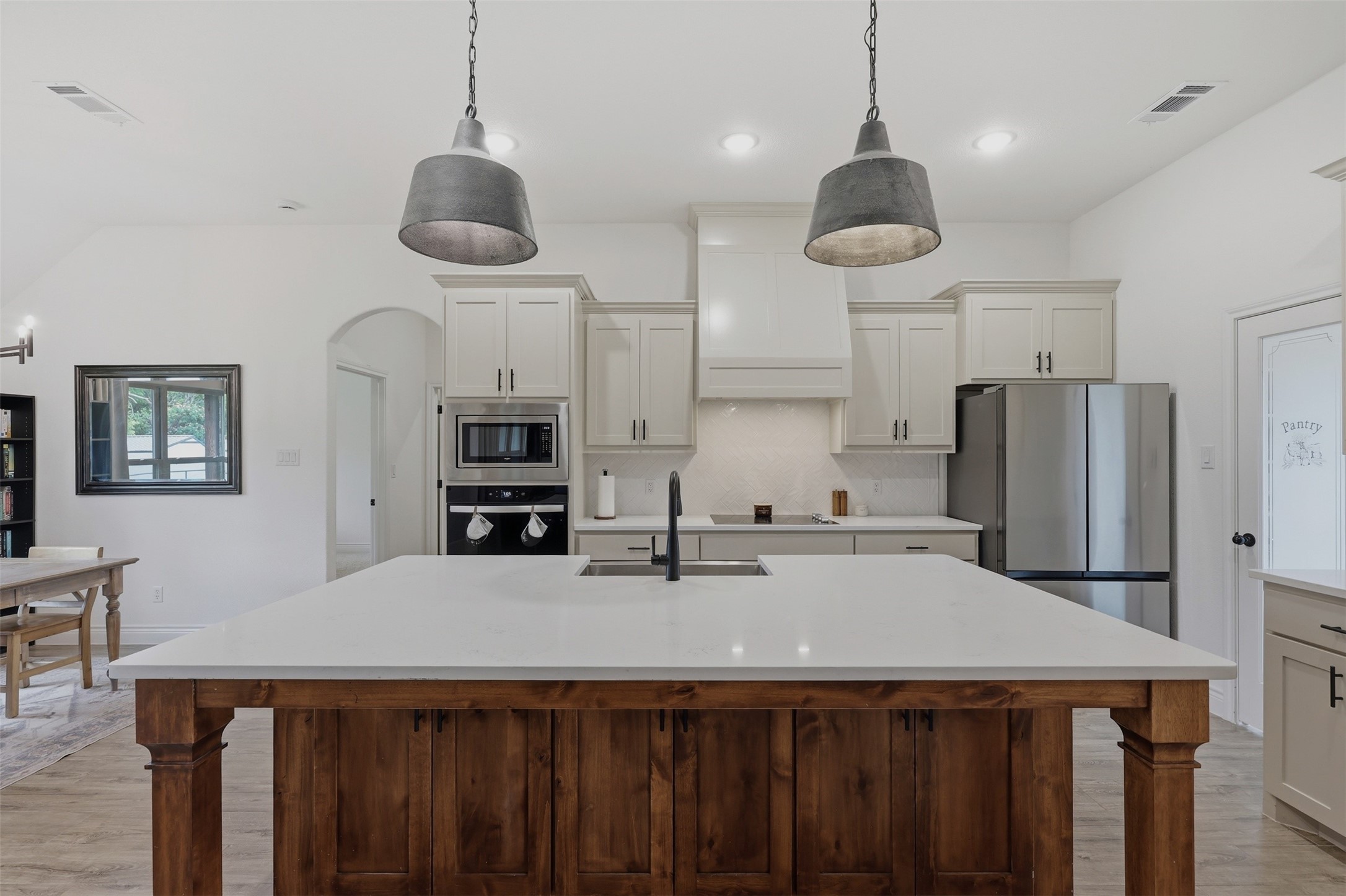 1057 Gonzollas Road Springtown TX 76082