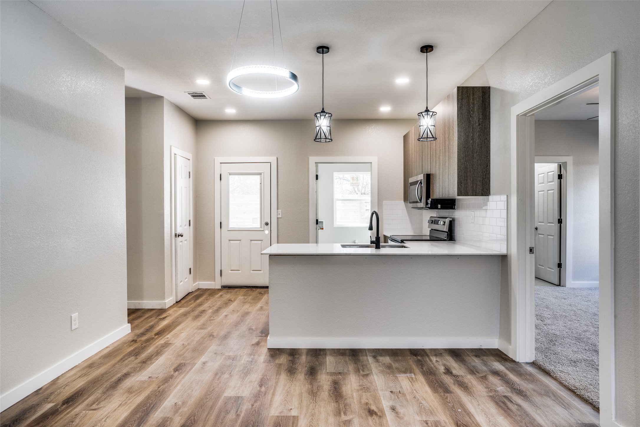 5019 Marne Street Dallas TX 75215