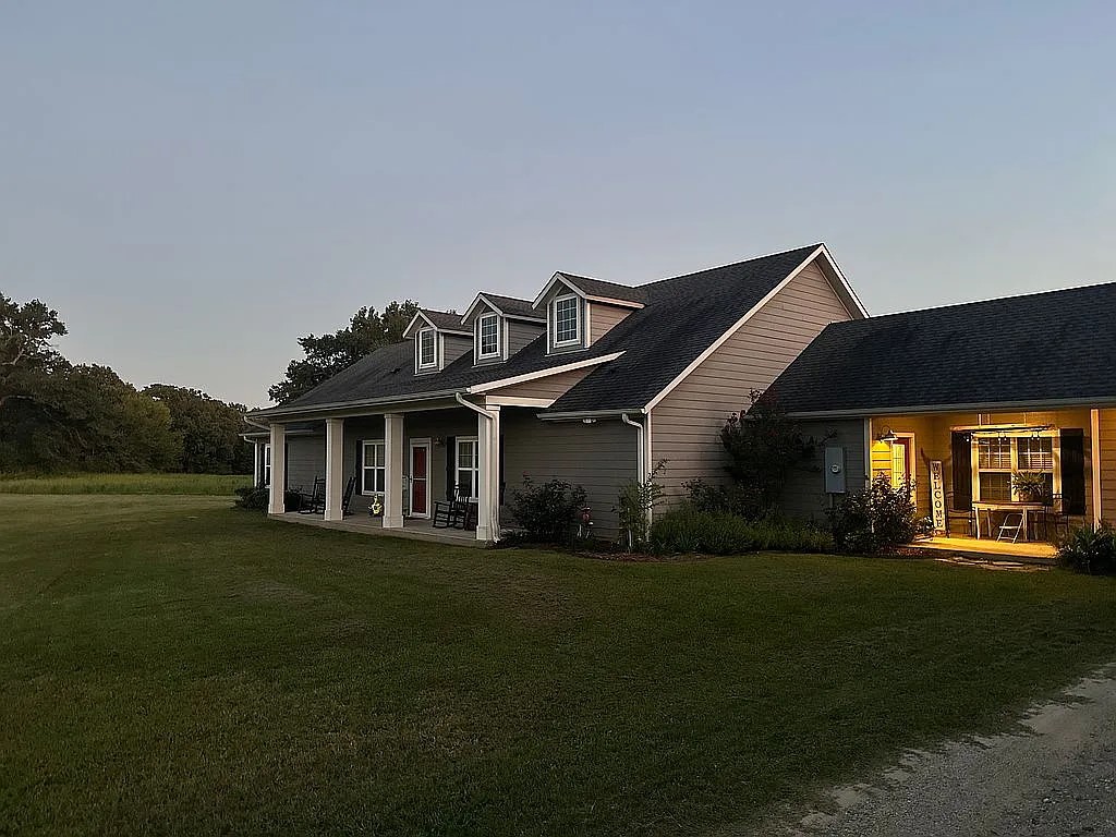 454 Vz County Road 2206 Canton TX 75103
