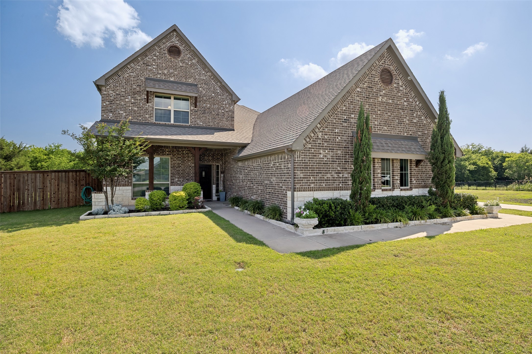 2201 Henson Lane Nevada TX 75173