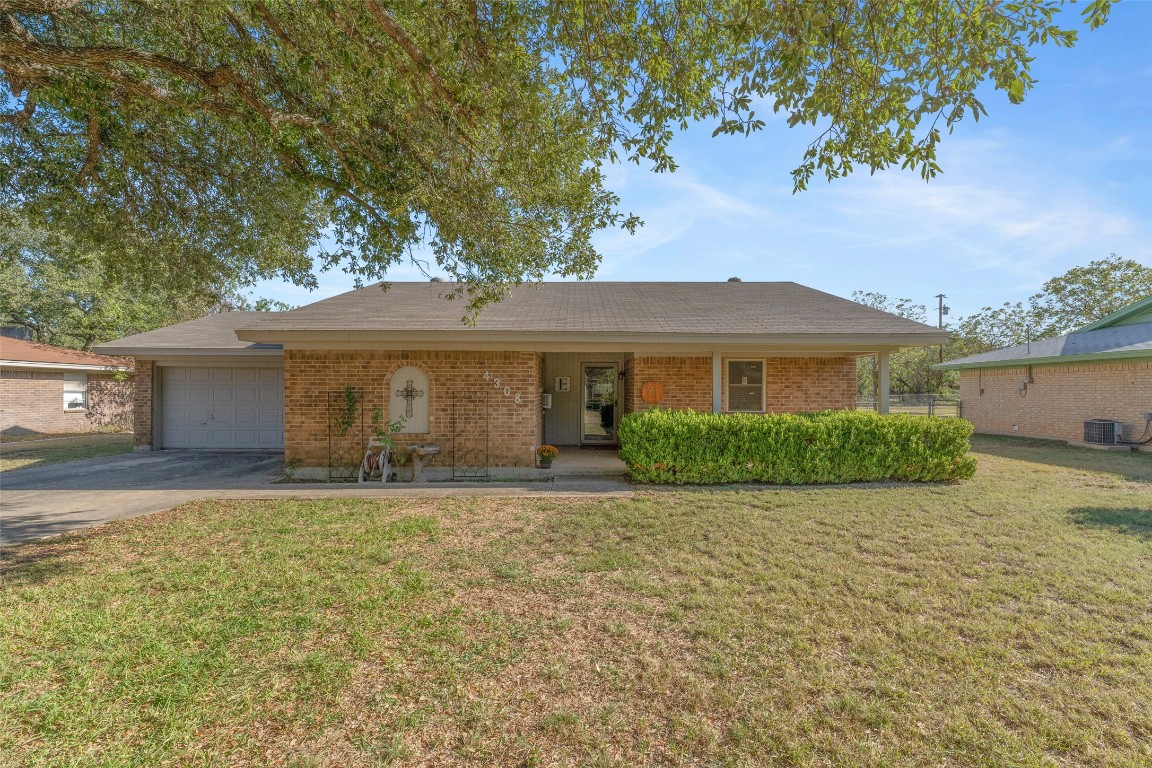 4308 Woodland Park Drive Brownwood TX 76801
