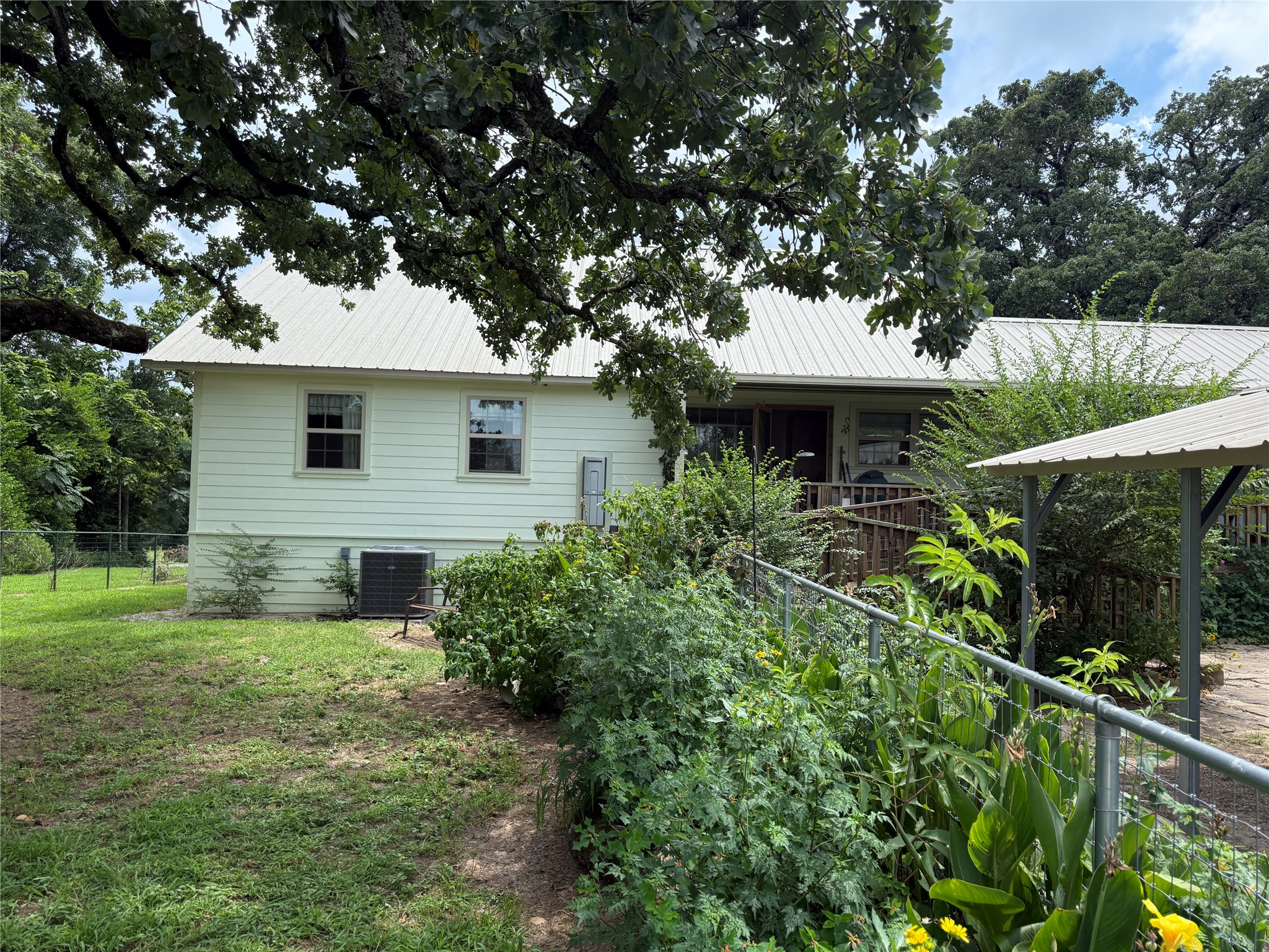 1014 Greenwood Street Winnsboro TX 75494
