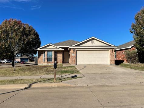 801 Buffalo Springs Drive Fort Worth TX 76140