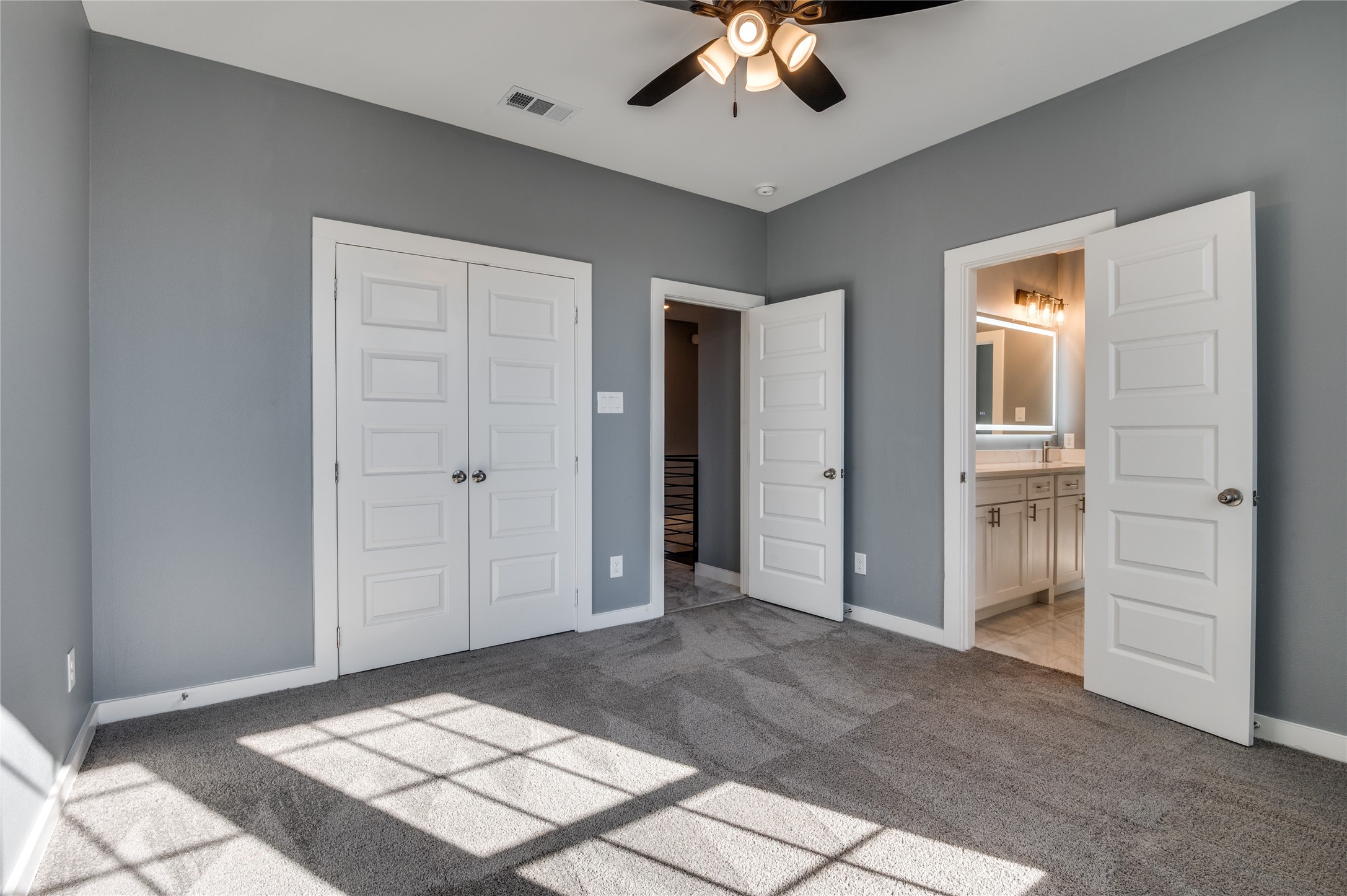 301 S Stewart Avenue Lancaster TX 75146