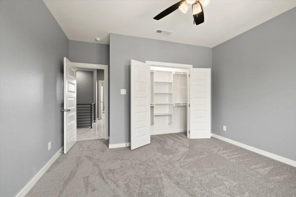 301 S Stewart Avenue Lancaster TX 75146