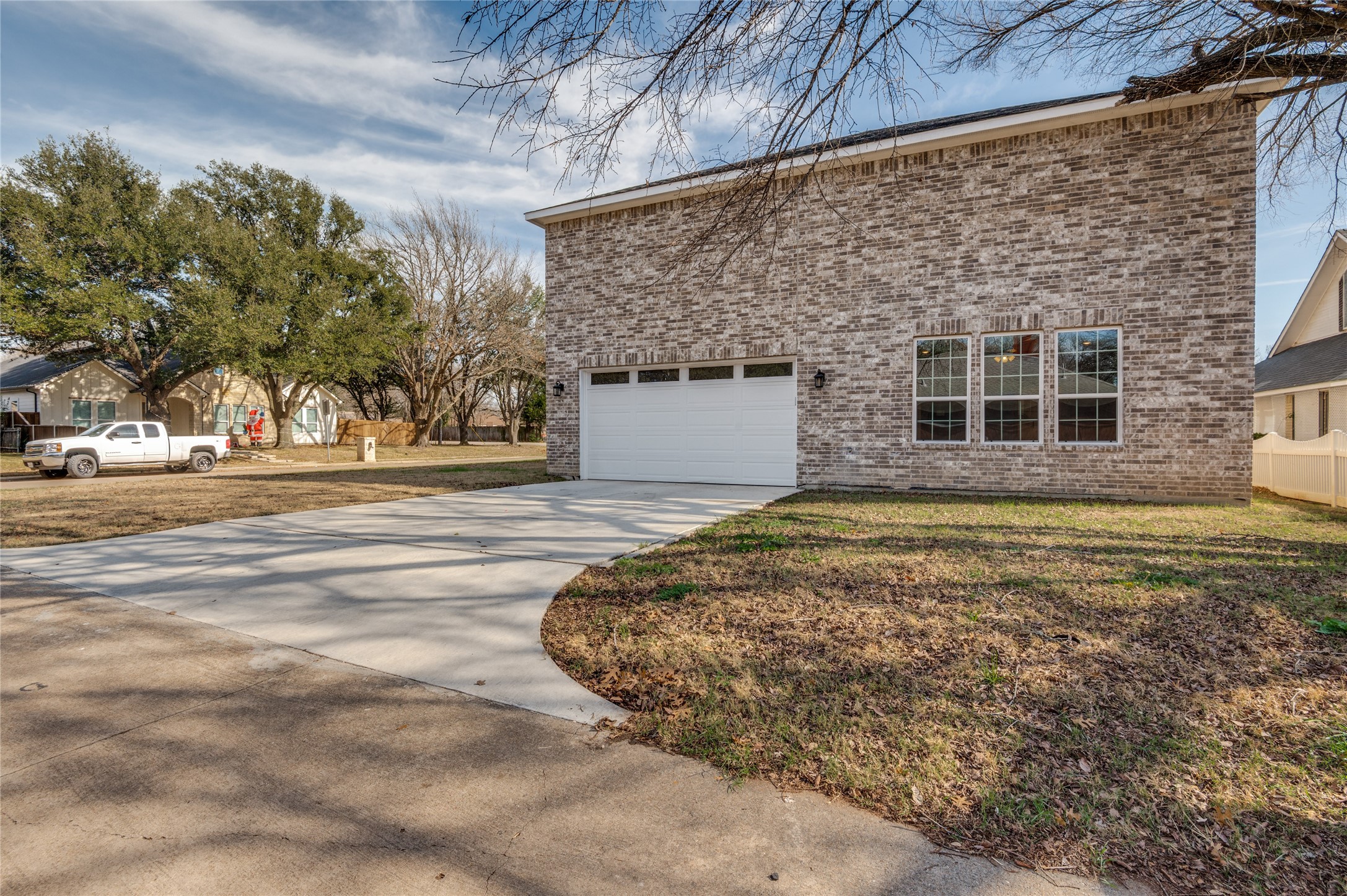 301 S Stewart Avenue Lancaster TX 75146